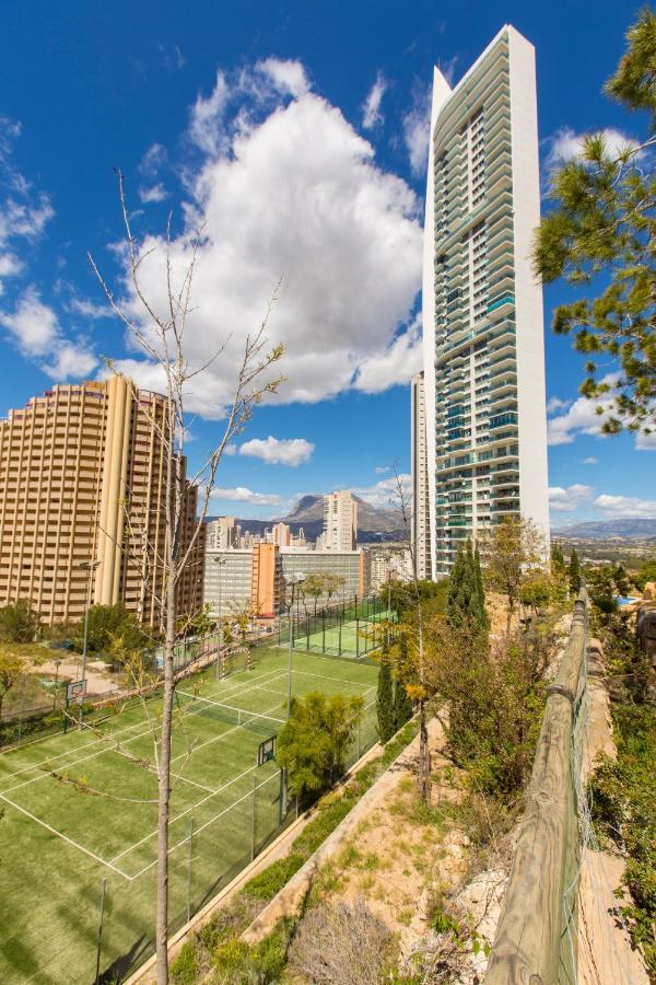 Highrise Apartment With Stunning Views From Private Balcony 85 ベニドルム エクステリア 写真