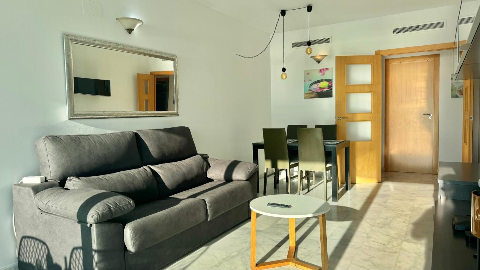 Highrise Apartment With Stunning Views From Private Balcony 85 ベニドルム エクステリア 写真
